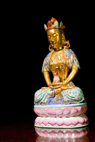 Famille Rose Porcelain Amitayus — Side