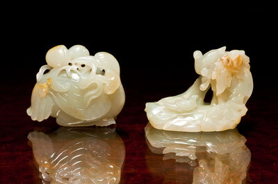 Nephrite Jade Crane with Peaches and Birds on Branch